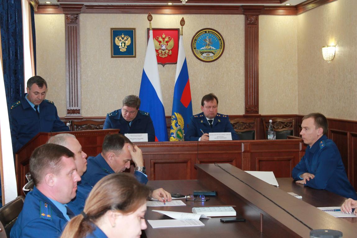 В прокуратуре республики обсудили практику рассмотрения  обращений граждан, а также состояние работы и эффективности использования информационных систем и цифровых ресурсов